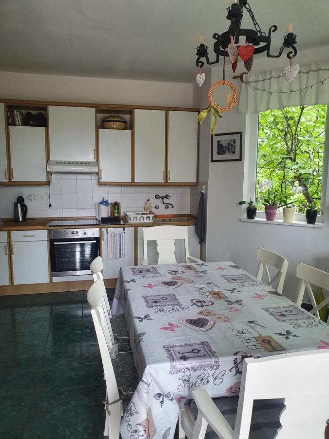 Feher Rozsa Apartman Черсектомай Екстериор снимка