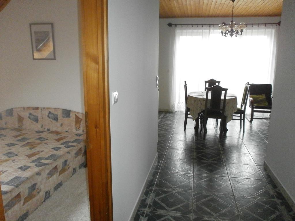 Feher Rozsa Apartman Черсектомай Екстериор снимка